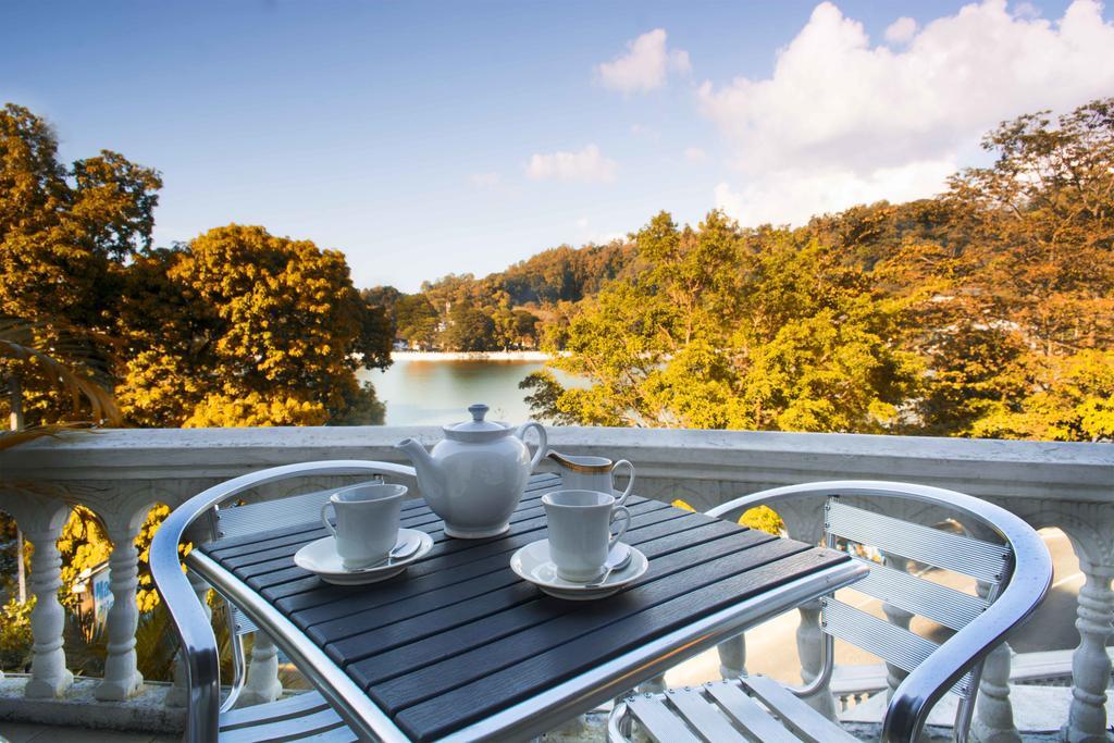 Hotel Malwatta Pilgrims Rest Kandy Zewnętrze zdjęcie