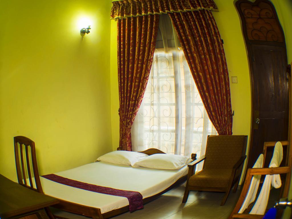 Hotel Malwatta Pilgrims Rest Kandy Zewnętrze zdjęcie